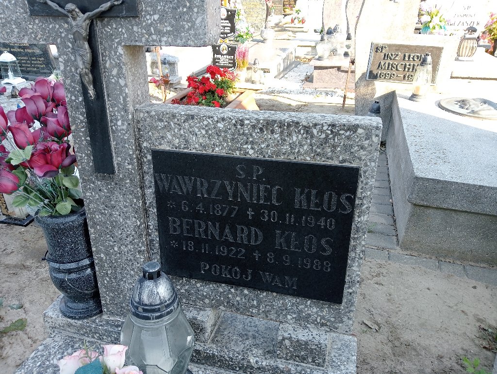 Grób Bernard Kłos