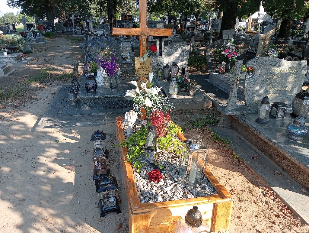 Grób Hanna Czarniak